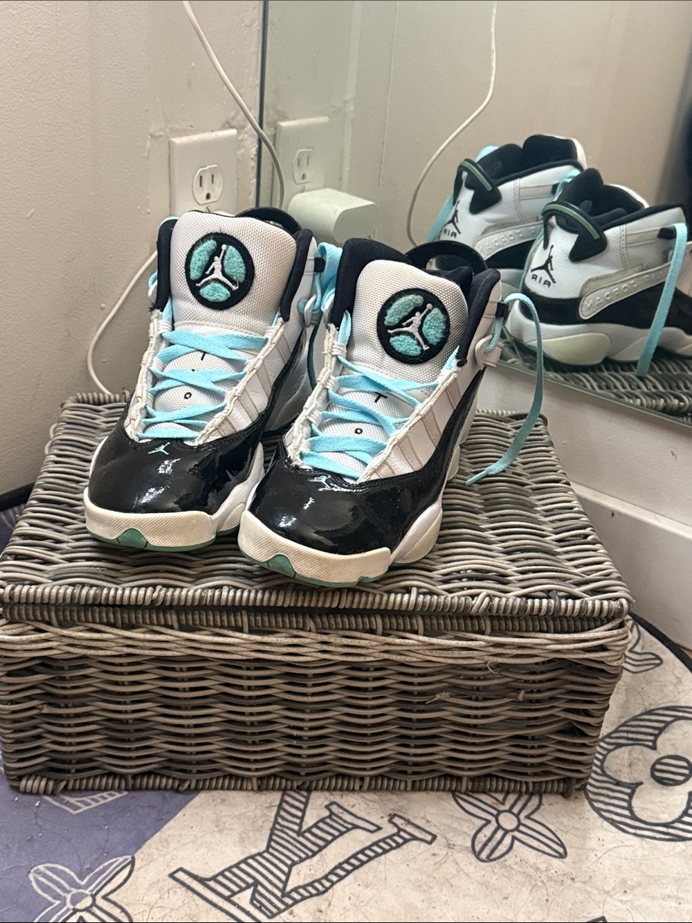 Nike Air Jordan 6 Rings Tropical Twist Concord Sneakers